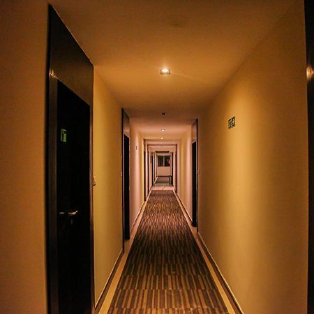 J Hotel Port Blair Exterior photo
