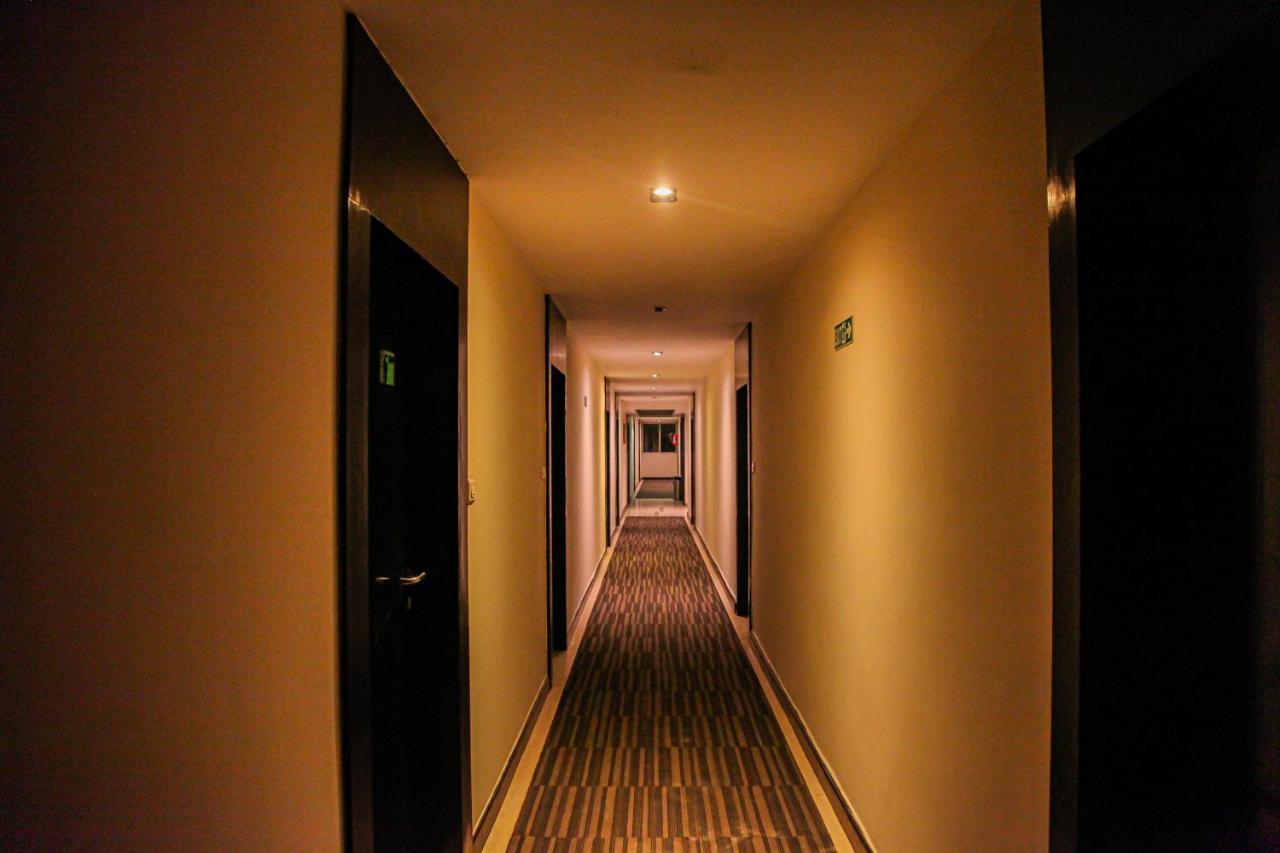 J Hotel Port Blair Exterior photo