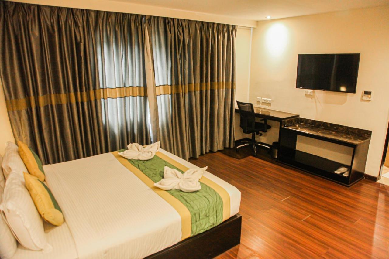 J Hotel Port Blair Exterior photo