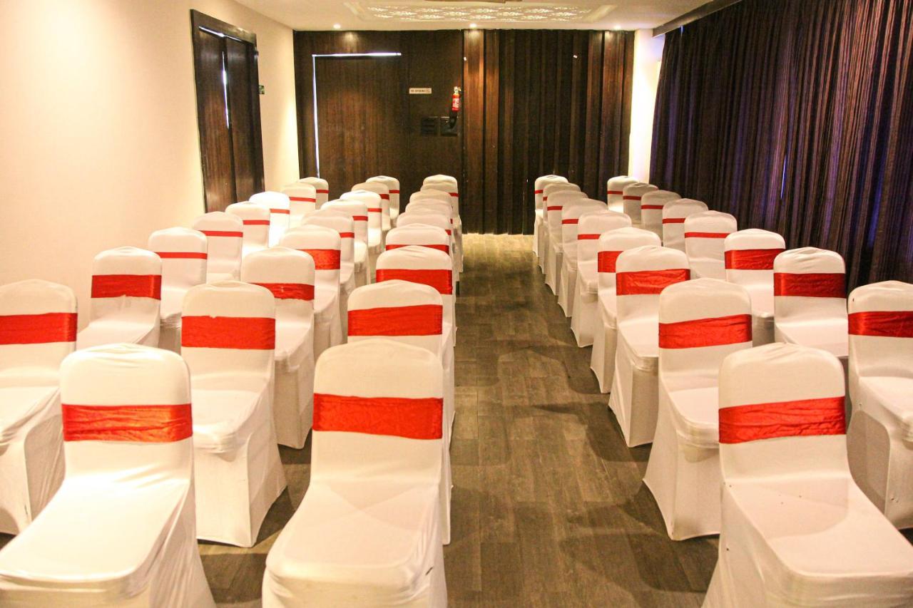 J Hotel Port Blair Exterior photo