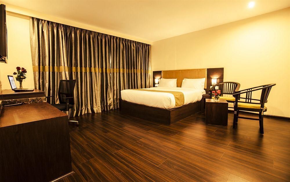 J Hotel Port Blair Exterior photo