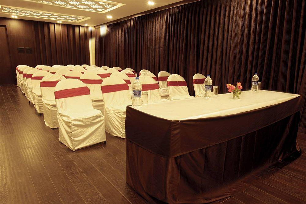 J Hotel Port Blair Exterior photo