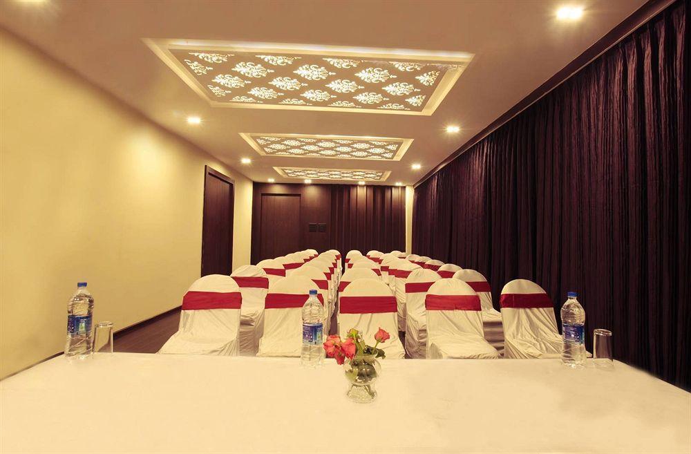 J Hotel Port Blair Exterior photo