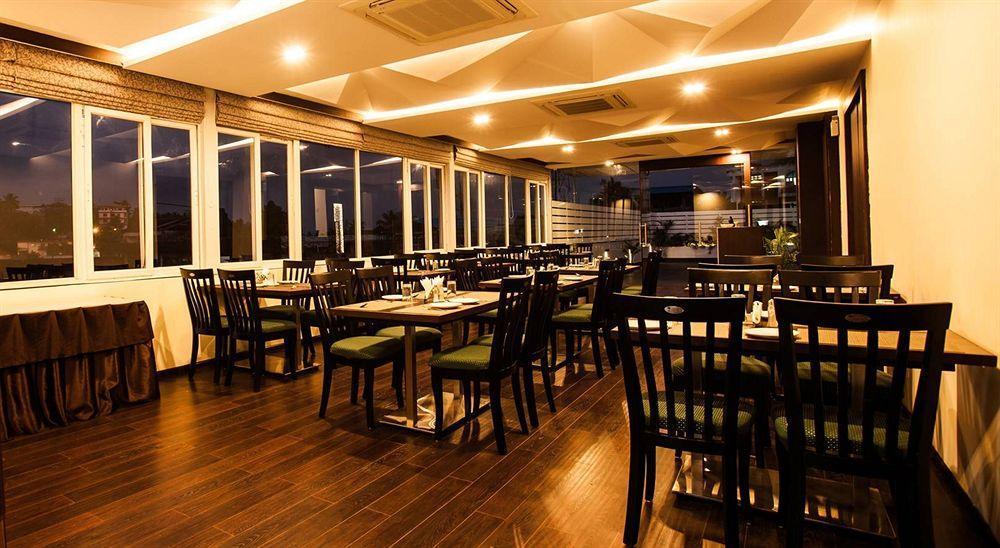 J Hotel Port Blair Exterior photo