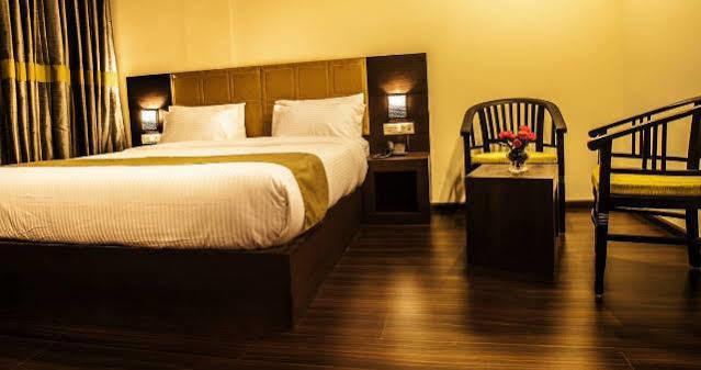 J Hotel Port Blair Exterior photo